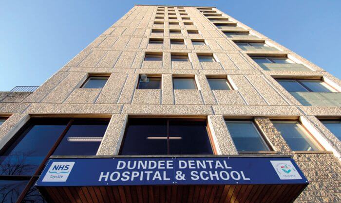 Ultimate Guide to Dundee Dentistry Interviews (2023) | Questions & Tips